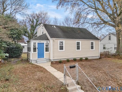 Photo of 1003 Montebello Circle, Richmond, VA 23231 (MLS # 2532632)