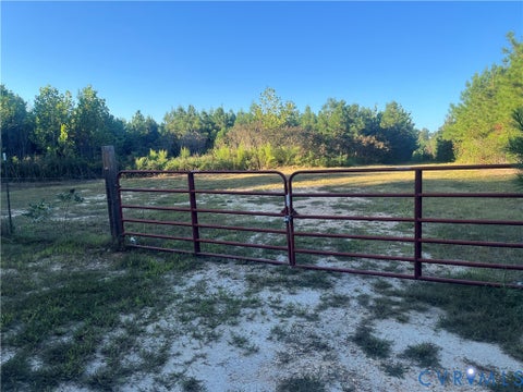 Photo of 684 Verdon Road, Beaverdam, VA 23015 (MLS # 2628965)