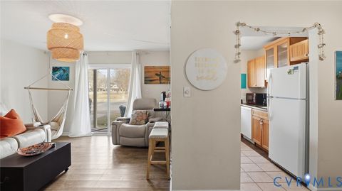 Tiny photo for 1020 Barclay Square, Virginia Beach, VA 23451 (MLS # 2603161)