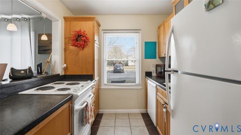 Tiny photo for 1020 Barclay Square, Virginia Beach, VA 23451 (MLS # 2603161)