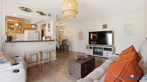 Tiny photo for 1020 Barclay Square, Virginia Beach, VA 23451 (MLS # 2603161)