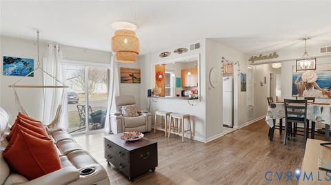 Tiny photo for 1020 Barclay Square, Virginia Beach, VA 23451 (MLS # 2603161)