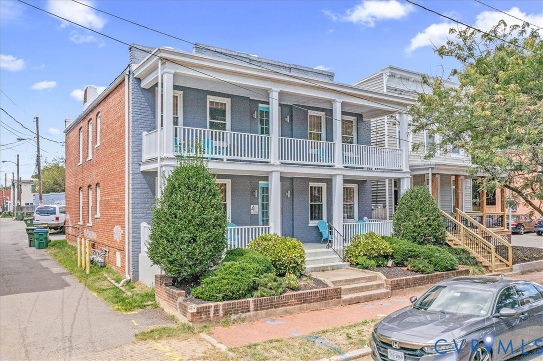 4 S Vine Street