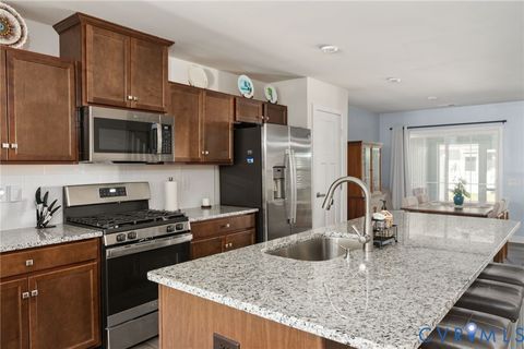 Tiny photo for 7236 George Wythe Lane, New Kent, VA 23124 (MLS # 2611815)