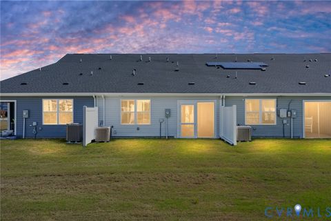 Tiny photo for 7236 George Wythe Lane, New Kent, VA 23124 (MLS # 2611815)