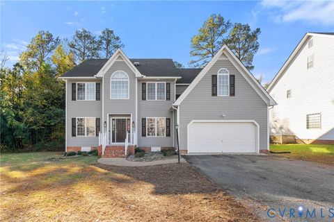 Photo of 14813 Mariners Way, Chesterfield, VA 23112 (MLS # 2530502)