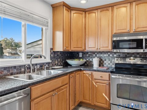 Tiny photo for 9215 Venetian Way, Henrico, VA 23229 (MLS # 2602633)