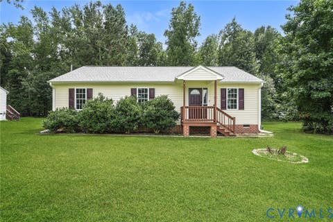 Photo of 825 Nottoway Avenue, Blackstone, VA 23824 (MLS # 2621215)