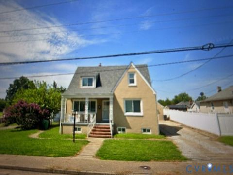 Photo of 304 S 17th Avenue, Hopewell, VA 23860 (MLS # 2603060)