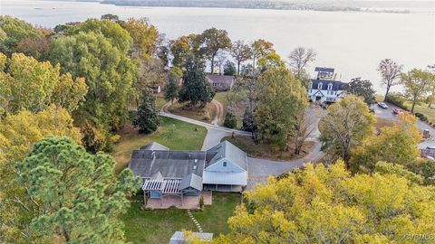 A home in Charles City