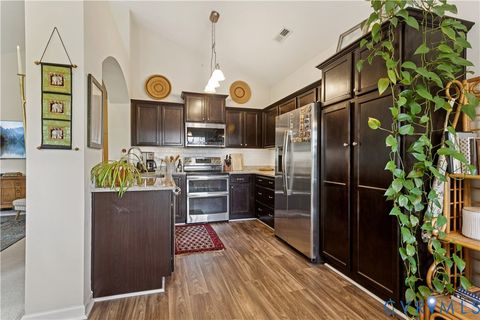 Tiny photo for 610 Promenade Lane, Williamsburg, VA 23185 (MLS # 2527844)