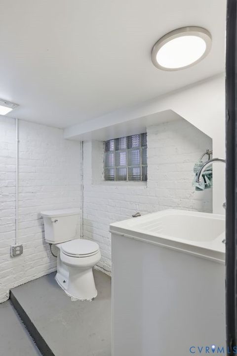 Tiny photo for 2327 Maplewood Avenue, Richmond, VA 23220 (MLS # 2528141)