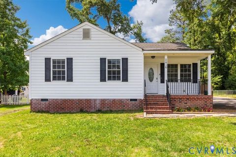 Tiny photo for 2416 Agra Drive, Fairfield, VA 23228 (MLS # 2617074)