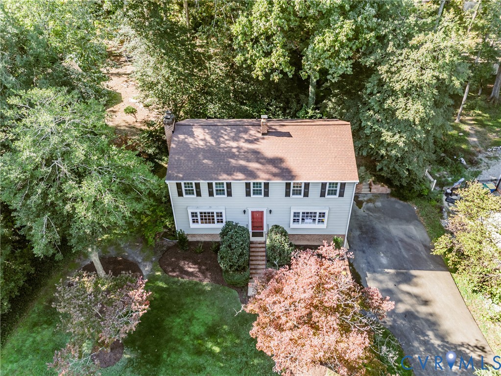 2144 Lake Surrey Drive