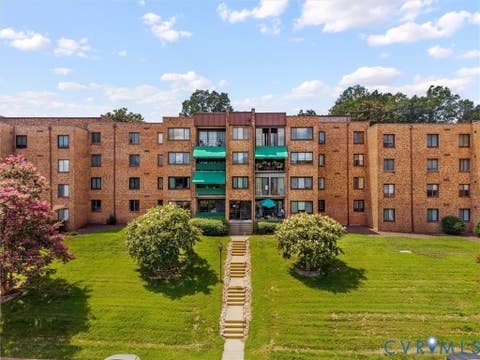 Photo of 1509 Regency Woods Road #T3, Henrico, VA 23238 (MLS # 2622800)