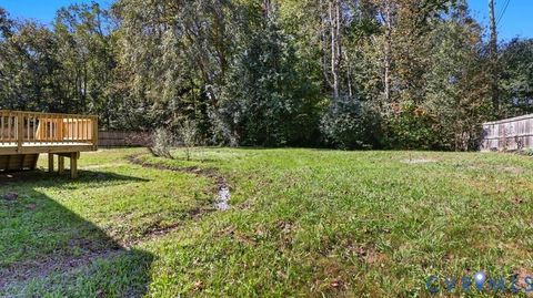 Tiny photo for 8183 Burnside Court, Mechanicsville, VA 23116 (MLS # 2528971)