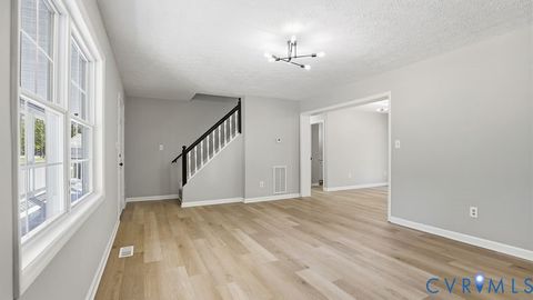 Tiny photo for 8183 Burnside Court, Mechanicsville, VA 23116 (MLS # 2528971)