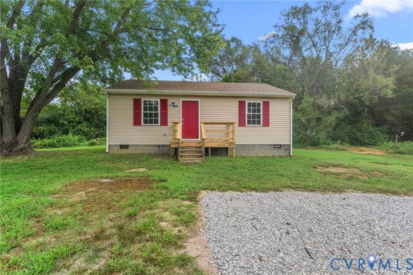 646 VALLEY DR, CALLAO, VA 22435 - Image b42c4970aa309f54c4fdb3d3f5f318df/498267277