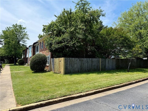 Tiny photo for 233 Knightsmanor Court, Henrico, VA 23227 (MLS # 2617363)