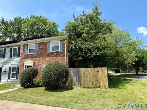 Tiny photo for 233 Knightsmanor Court, Henrico, VA 23227 (MLS # 2617363)