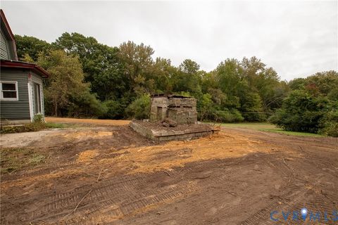 Tiny photo for 21727 Farmers Lane, Jetersville, VA 23083 (MLS # 2528874)