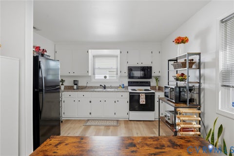 Tiny photo for 907 Green Ridge Drive, Richmond, VA 23225 (MLS # 2628495)