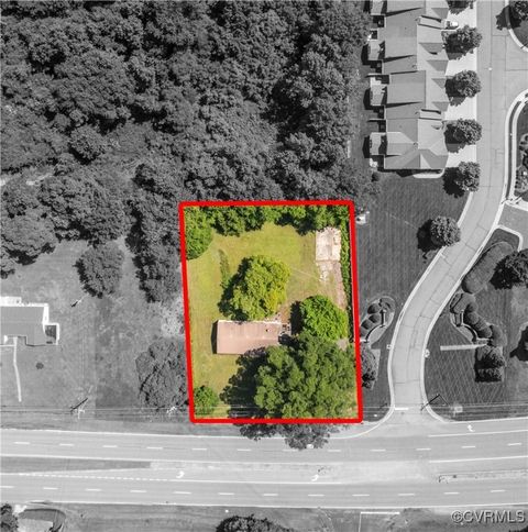 Photo of 8212 Shady Grove Road, Mechanicsville, VA 23111 (MLS # 2514851)