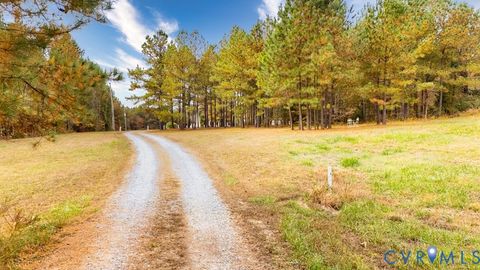 Tiny photo for 574 Old Kings Road, Charlotte Courthouse, VA 23937 (MLS # 2607992)