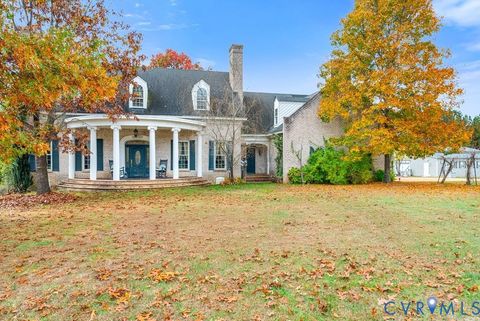 Photo of 574 Old Kings Road, Charlotte Courthouse, VA 23937 (MLS # 2607992)