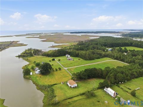 Tiny photo for 379 Piney Point Road, Onemo, VA 23130 (MLS # 2617534)