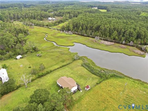 Tiny photo for 379 Piney Point Road, Onemo, VA 23130 (MLS # 2617534)