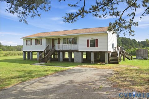 Tiny photo for 379 Piney Point Road, Onemo, VA 23130 (MLS # 2617534)