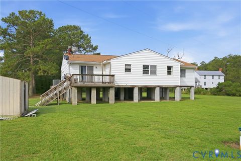 Tiny photo for 379 Piney Point Road, Onemo, VA 23130 (MLS # 2617534)