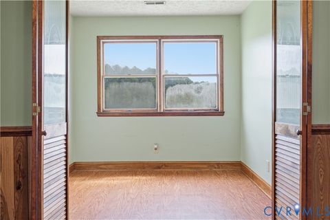 Tiny photo for 379 Piney Point Road, Onemo, VA 23130 (MLS # 2617534)