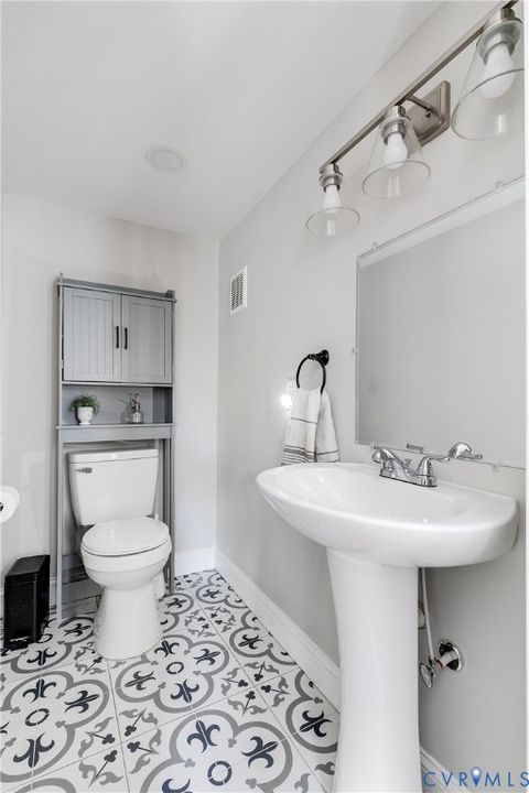 Tiny photo for 116 Overbrook Road, Richmond, VA 23222 (MLS # 2609192)