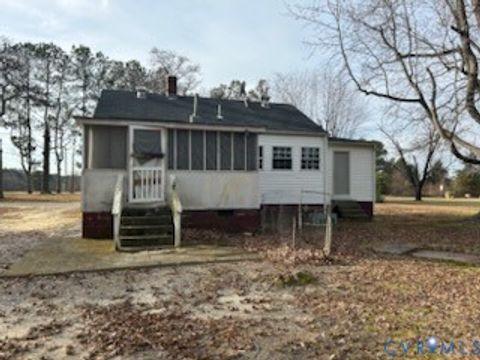 Tiny photo for 13001 Courthouse Road, Dinwiddie, VA 23841 (MLS # 2600152)