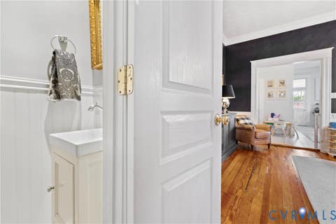 Tiny photo for 310 N 23rd Street, Richmond, VA 23223 (MLS # 2622129)