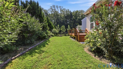 Tiny photo for 8842 Thorneshire Circle, Mechanicsville, VA 23116 (MLS # 2623029)