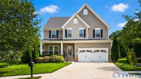 Photo of 8842 Thorneshire Circle, Mechanicsville, VA 23116 (MLS # 2623029)