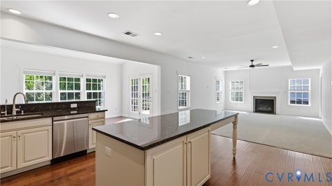 Tiny photo for 8842 Thorneshire Circle, Mechanicsville, VA 23116 (MLS # 2623029)