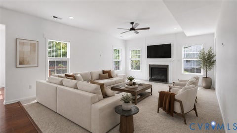 Tiny photo for 8842 Thorneshire Circle, Mechanicsville, VA 23116 (MLS # 2623029)