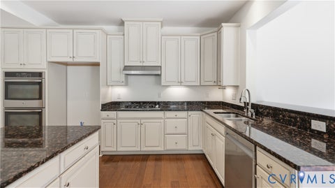 Tiny photo for 8842 Thorneshire Circle, Mechanicsville, VA 23116 (MLS # 2623029)