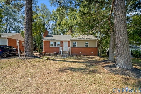 Tiny photo for 8957 Three Chopt Road, Henrico, VA 23229 (MLS # 2626801)