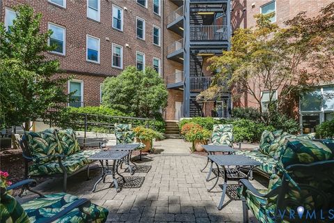Tiny photo for 413 Stuart Circle #3D, Richmond, VA 23220 (MLS # 2604522)