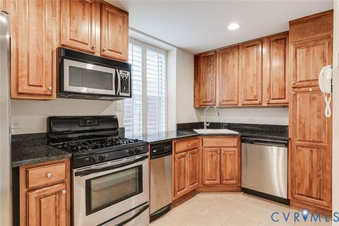Tiny photo for 413 Stuart Circle #3D, Richmond, VA 23220 (MLS # 2604522)