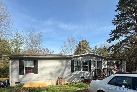 Photo of 138 Stonewall Road, Burke, VA 24486 (MLS # 2609561)