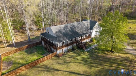Tiny photo for 7040 Old Roxbury Road, New Kent, VA 23141 (MLS # 2614132)