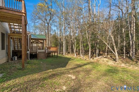 Tiny photo for 7040 Old Roxbury Road, New Kent, VA 23141 (MLS # 2614132)