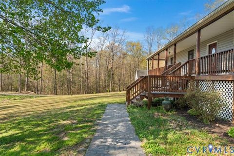 Tiny photo for 7040 Old Roxbury Road, New Kent, VA 23141 (MLS # 2614132)