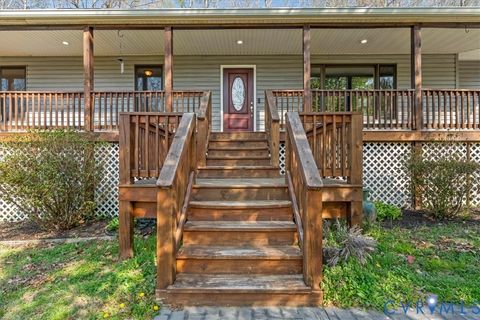 Tiny photo for 7040 Old Roxbury Road, New Kent, VA 23141 (MLS # 2614132)